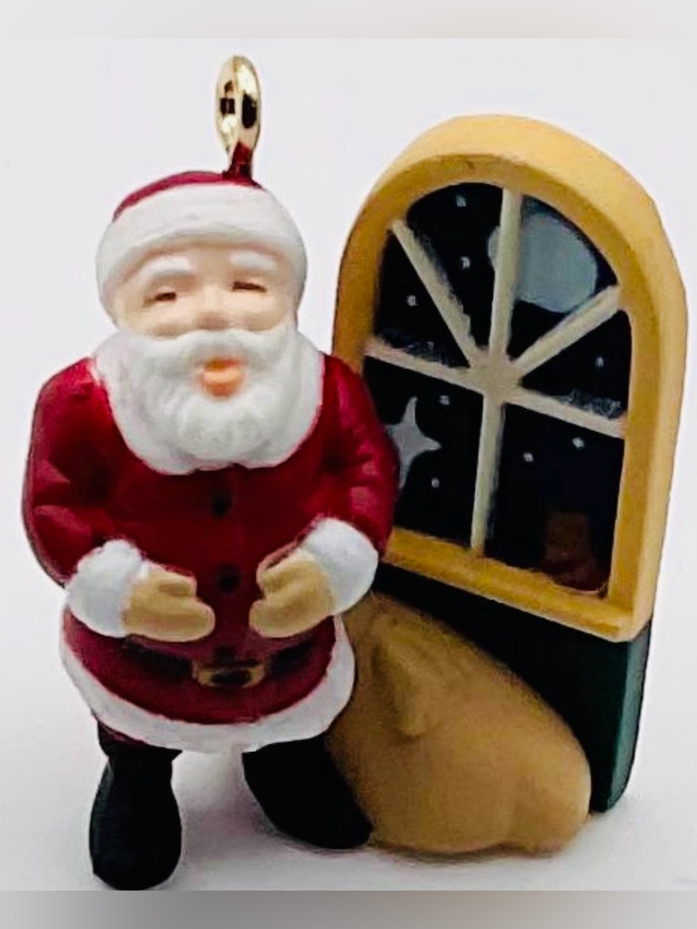 1997 Jolly Old Santa Claus Holiday Miniature Ornament - Red and White